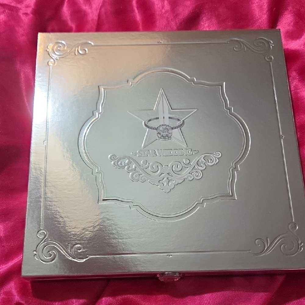 Jeffree Star Bridal Pallete "Star Wedding"